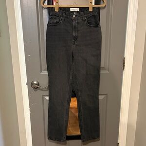 Abercrombie & Fitch 90s Straight Ultra High Rise Jeans